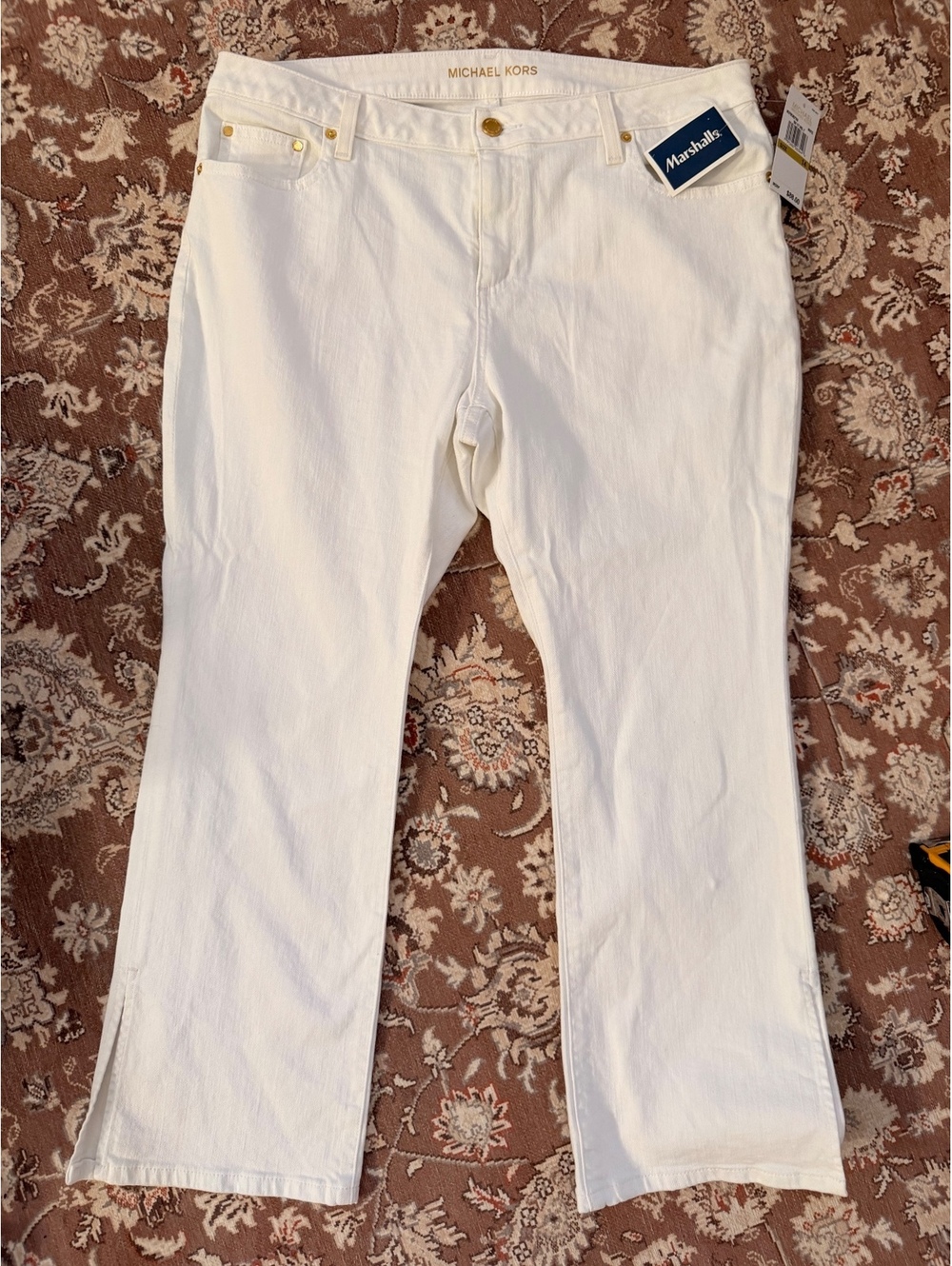 NWT Michael kors white capri jeans